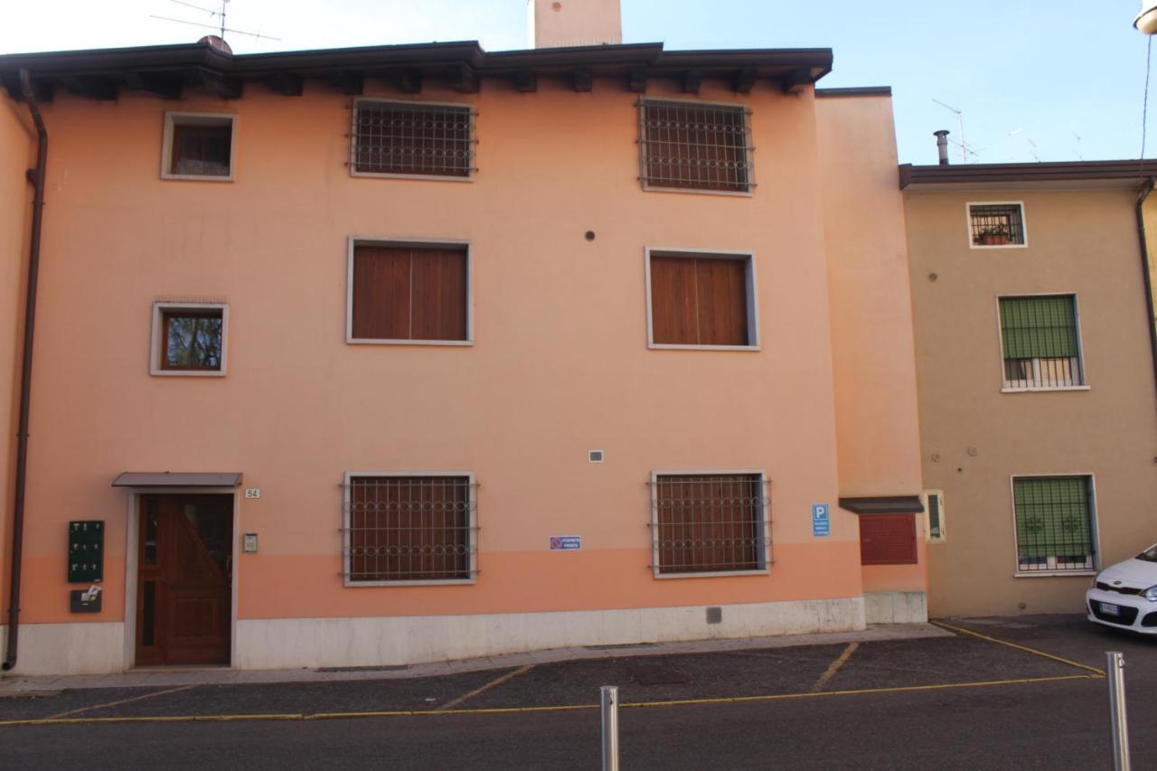 Вилла Richi Rent 01 Верона Экстерьер фото